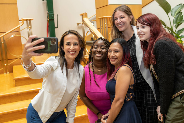 22Sonesta-ELEVATE Graduation_24.jpg