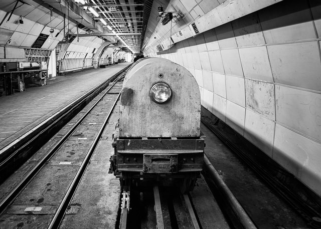 Mail Rail 20