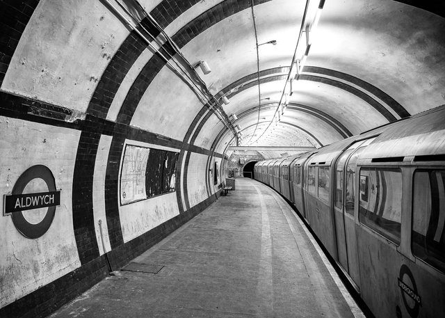 Aldwych Underground Station