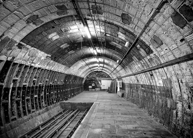 Aldwych Underground Station