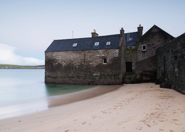 The Lodberrie and Bain's Beach