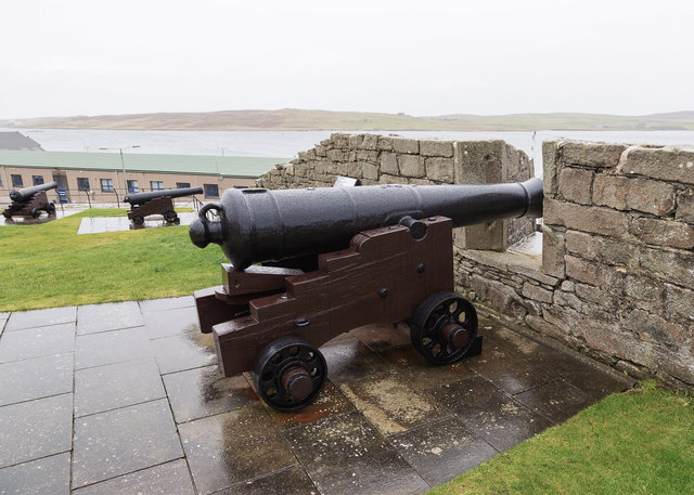 Cannons at Fort Charlotte
