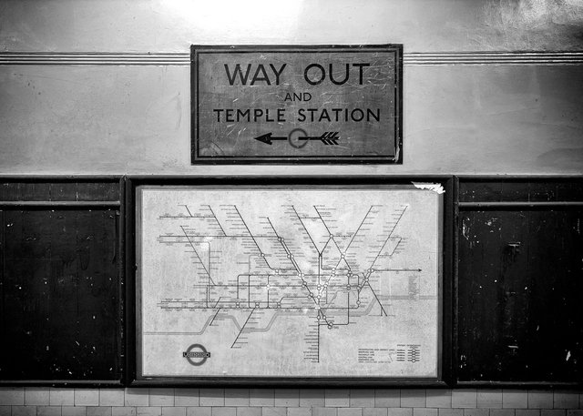 Aldwych Underground Station