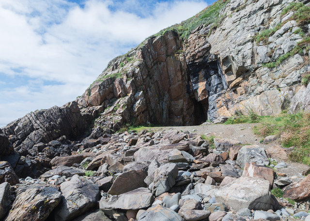 St Ninian’s Cave