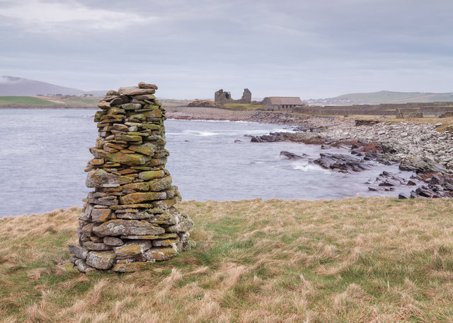 Cairn on the Coastal Path between Jarlshof and Sumburgh Head