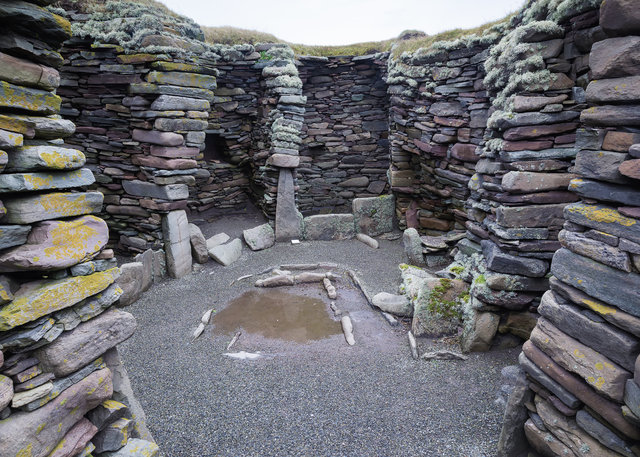 Jarlshof - inside a wheelhouse