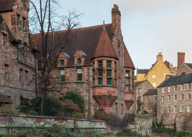 Well Court, Dean Village