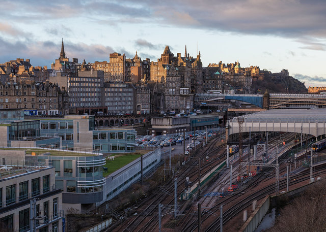 Waverley Station and Old Town