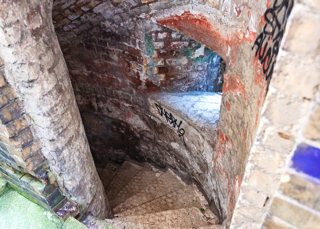 Grain Tower Battery XXXIX