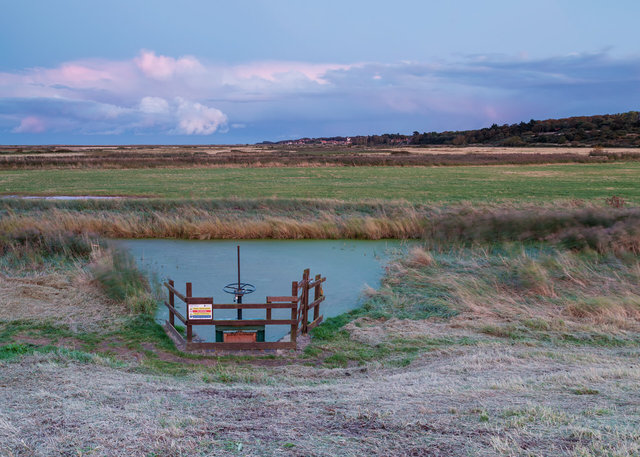 Blakeney Outfall Sluice