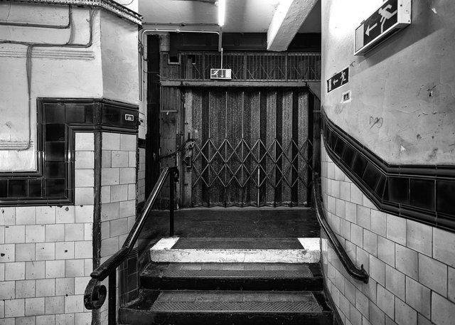 Aldwych Underground Station