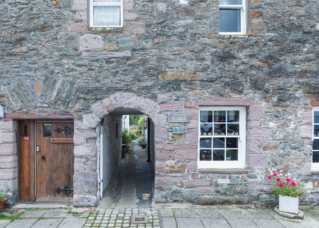 66 High Street