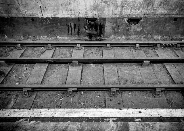 Aldwych Underground Station