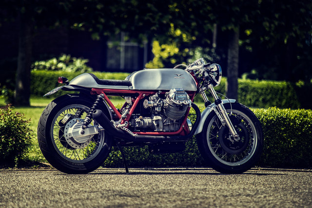 Moto Guzzi Le Mans | Size 60x40cm aluminium