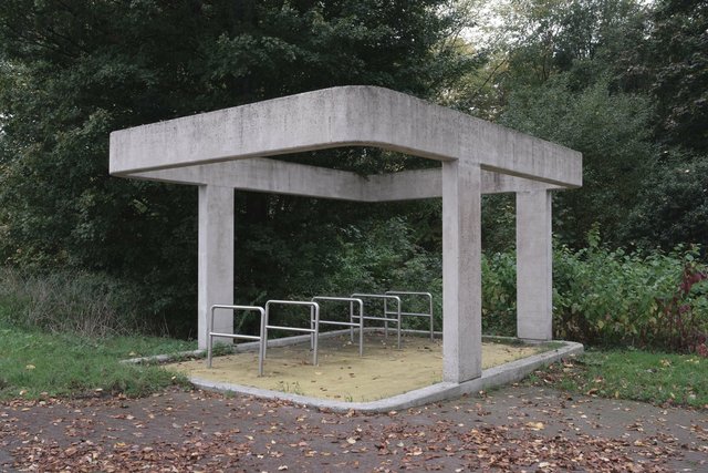 Brutalisme - matte look-1.jpg