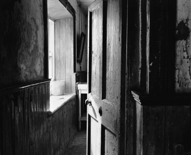 Murphy'sDoor.jpg