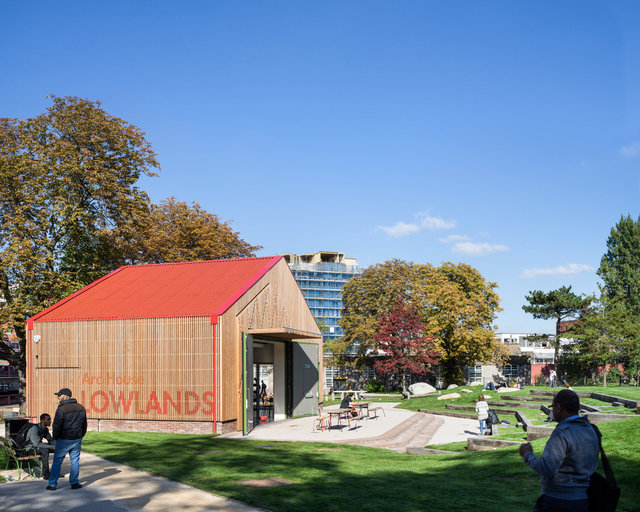 Arc House Harrow. Adams and Sutherland Architects