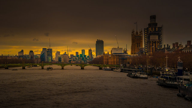 London Thames-1.jpg