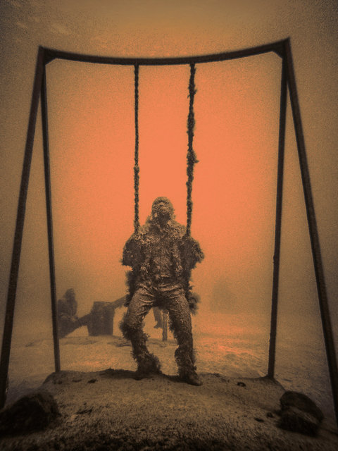 Underwater Swing-MASTER COPY.jpg