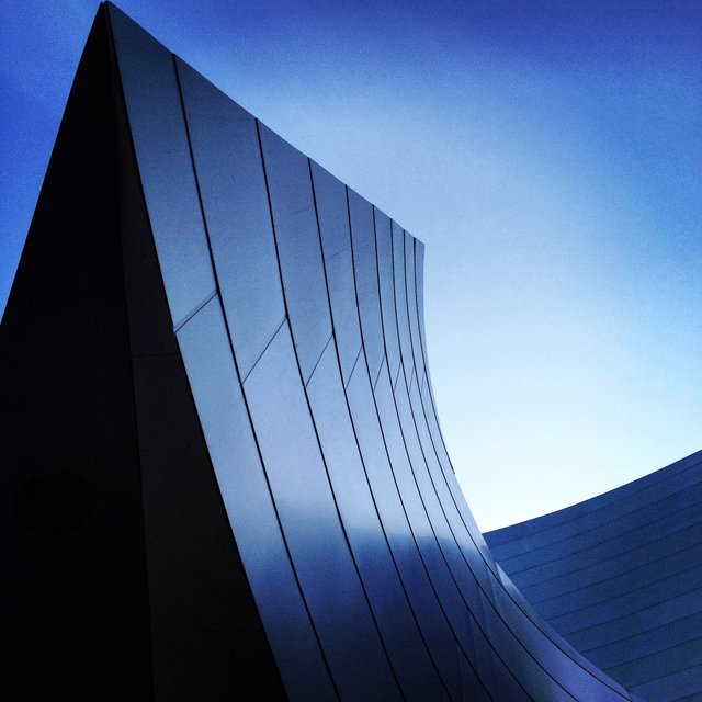 WALT DISNEY CONCERT HALL - BLUE 21