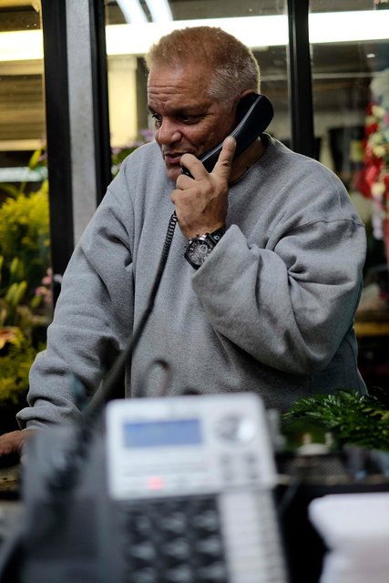 141108_MBElian_flowermen_014_sm.JPG