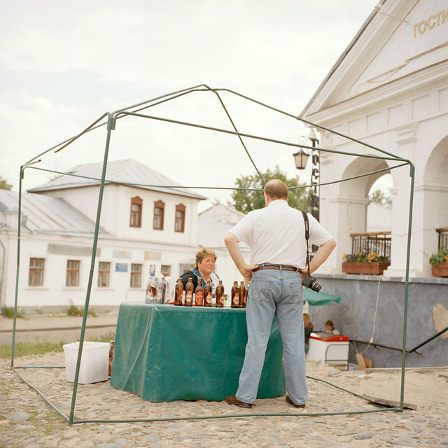 2_Rozovsky_The Customer.jpg