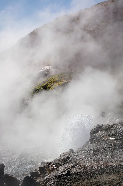 Deildartunguhver hot springs 6 VB.JPG