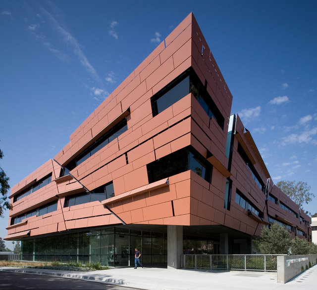 Caltech Astronomy & Astrophysics Bldg.