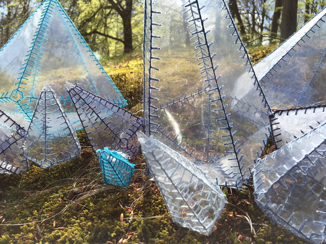 Work made for the exhibition Flygtighed in Liselund, Danmark. Sewed plast sheets. 2015