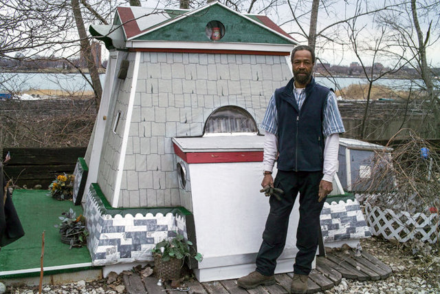 Living off the Grid; Tom (1 of 1).jpg