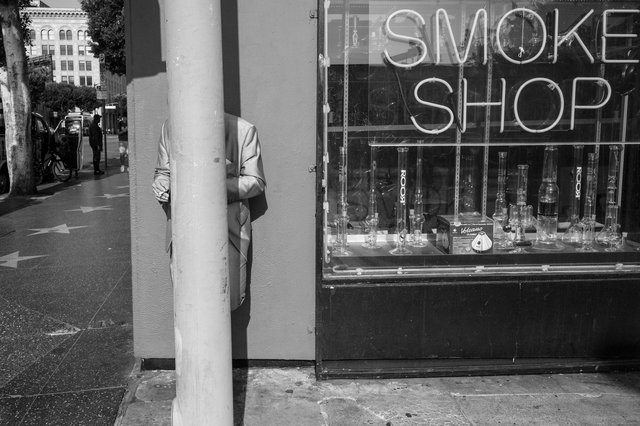 SMOKE SHOP