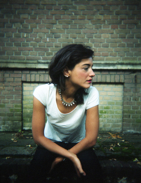 Ilaria, Leiden