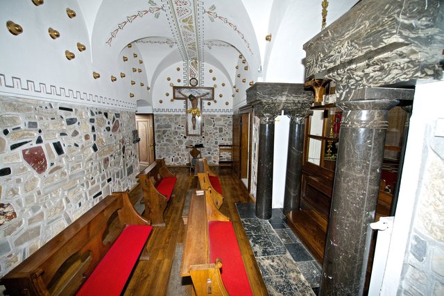 4AR_8922 - Version 2.jpg