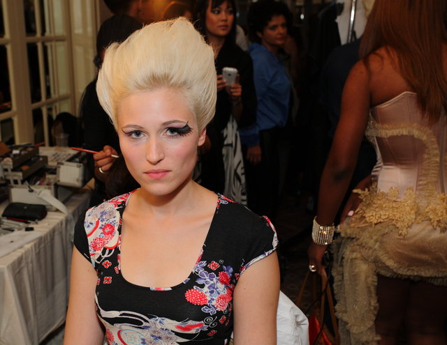 fashionweeksept2009backstage020.JPG