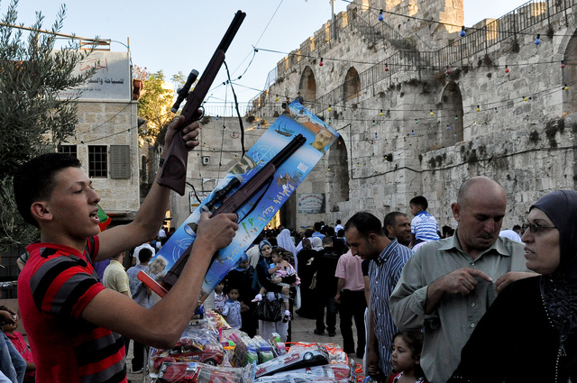 Vieille ville de Jérusalem, après la dernière prière du ramadan,