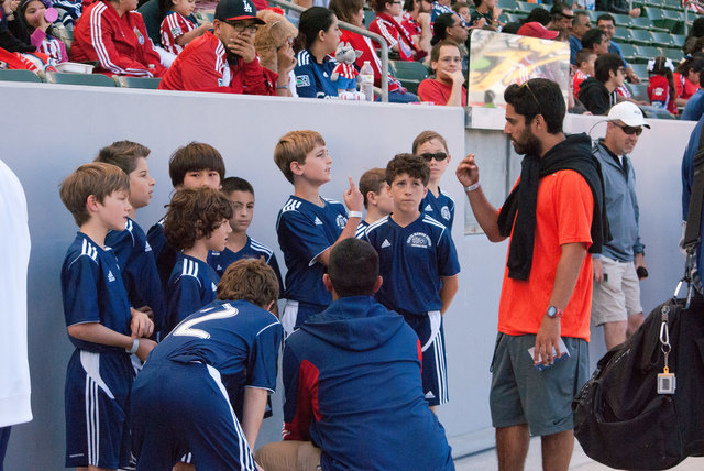 Chivas vs FC Dallas Halftime Game