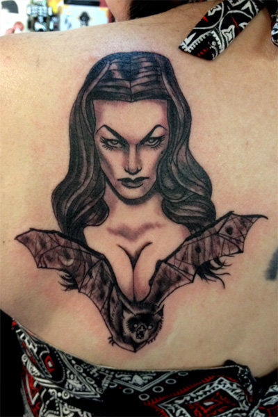 VAMPIRA 1