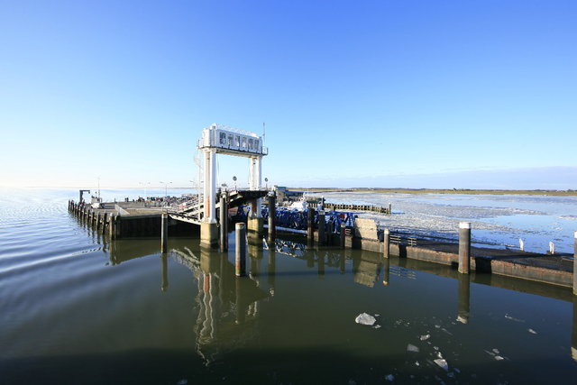 haven aankomst schiermonnikoog