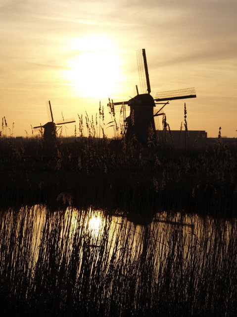 kindderdijk zonsondergang