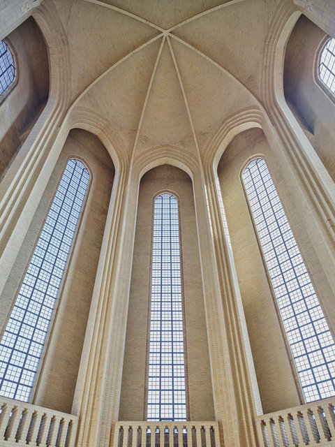 020052-008.jpg