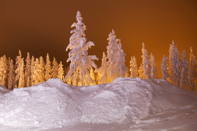 Midnight snow, Lapland
