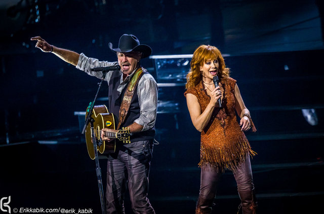 6_19_15_reba_brooks_dunn_kabik-35.jpg