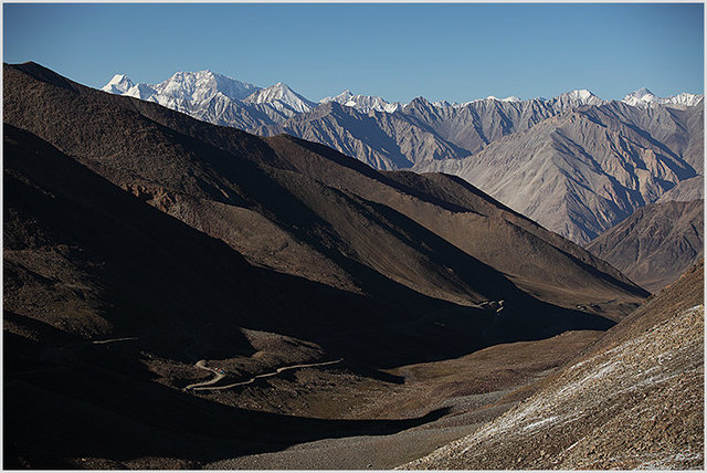 khardung la, north ascend