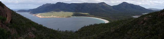 Wineglass Bay Panorama 2 VBa.jpg