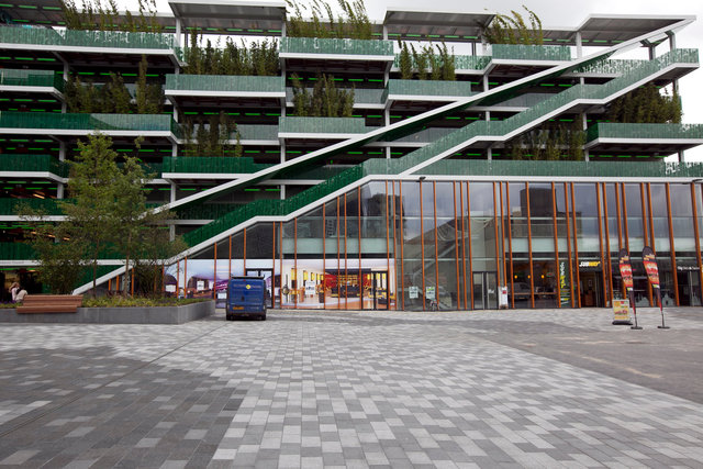 NL_Nieuwegein_Parking_Theater_Exterior_2012_RS-1.jpg