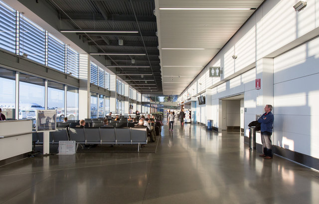 Lena_LBairportSct-119.jpg