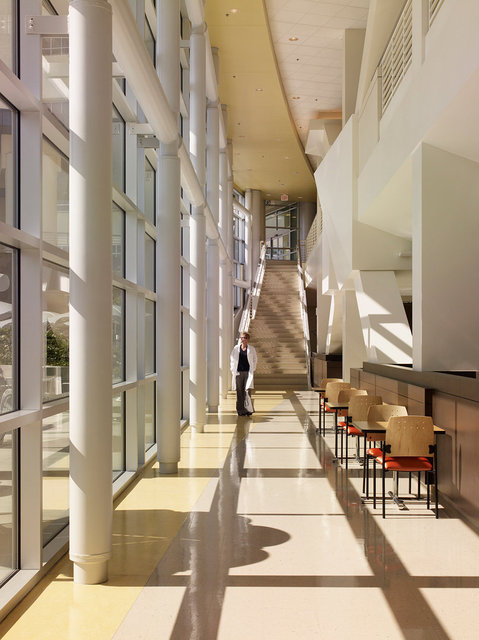 09_KaiserD_GlassWallStairs_Modl_VB.jpg