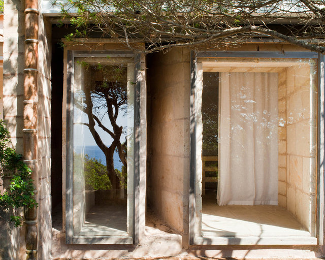 Can Lis, Mallorca. Architect: Jorn Utzon