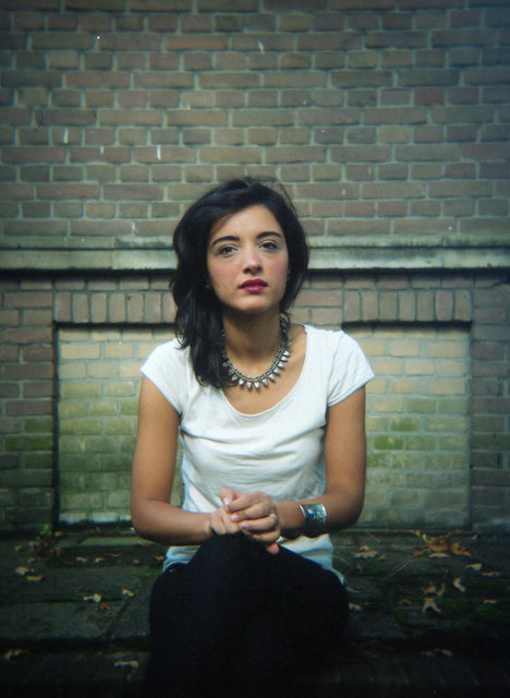 Ilaria, Leiden