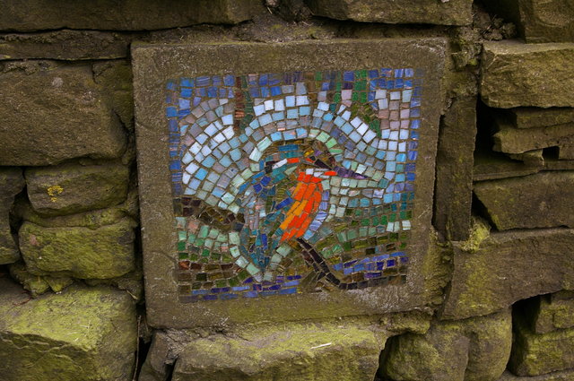 Kingfisher Mosaic in Dry Stone Wall VB.JPG